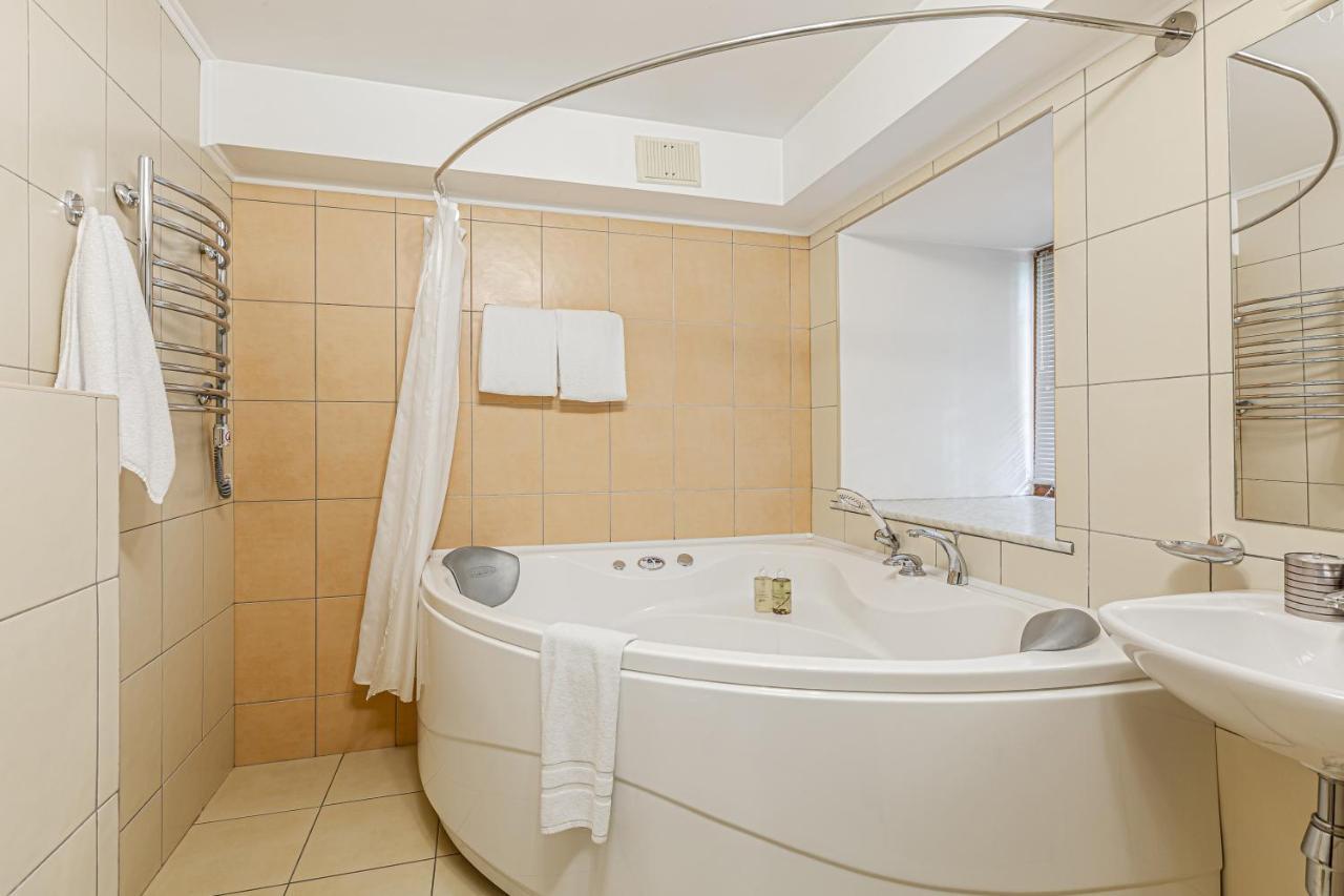 Incognito Boutique Hotel Kiev Eksteriør bilde