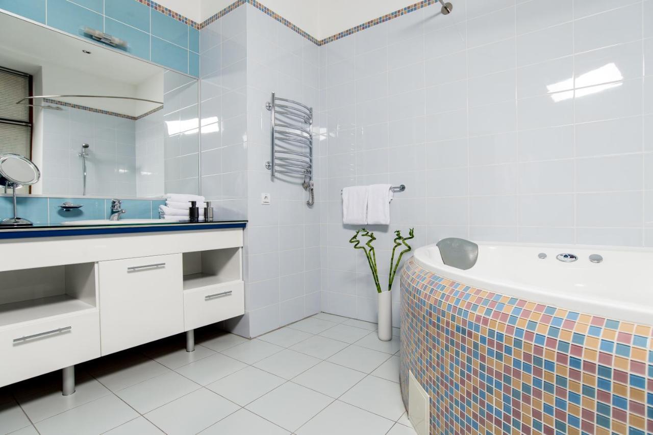 Incognito Boutique Hotel Kiev Eksteriør bilde